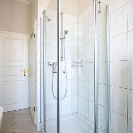 Lejlighed Haus Auf Dem Huegel Klassische 03 *